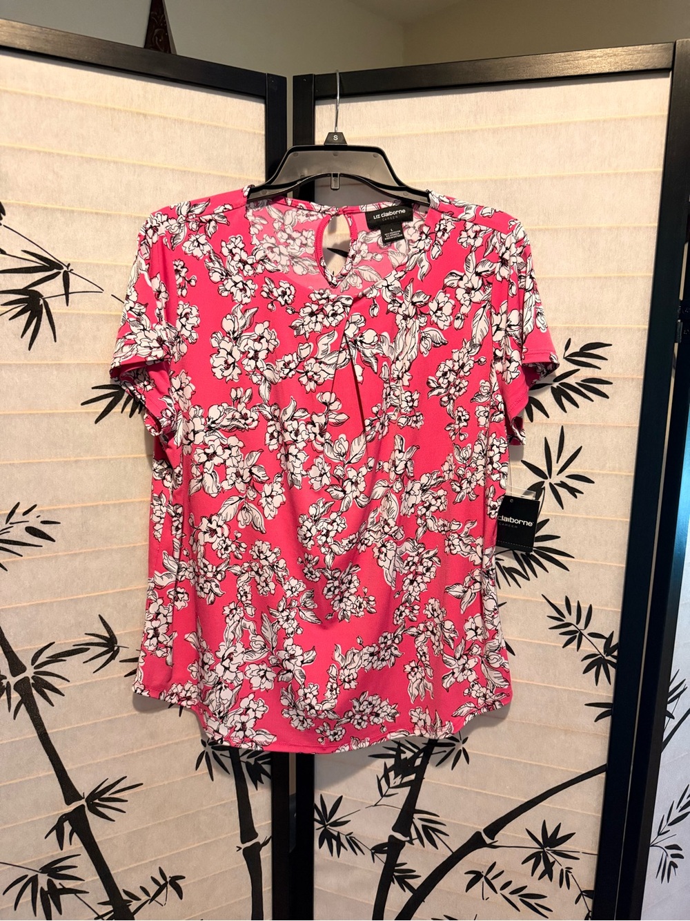 Liz Claiborne Hot Pink Floral Keyhole Short-Sleeve Blouse